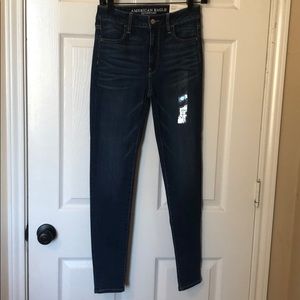 American Eagle Hi-Rise Jegging (New with Tags!)